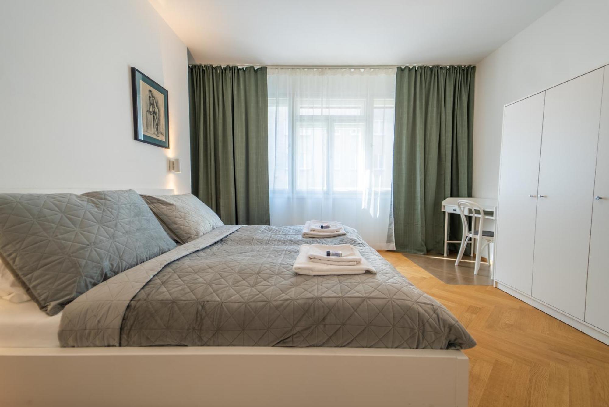 Verve Home Old Town Dunajska 2 Братислава Екстериор снимка